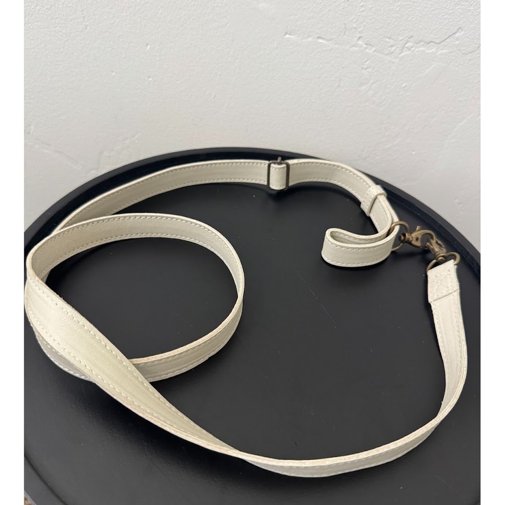 Nena & Co. Tesoro Cream Leather Envelope Crossbody Bag Boho - Picture 14 of 15